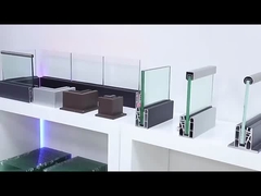 الحاجز الزجاجي الألومنيوم الرمادي U القناة 10mm سميكة زجاجية بلا إطار الرصيف