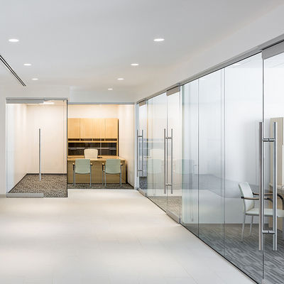 الحوائط الزجاجية التجارية المقاومة للصوت صيانة و تنظيف سهلة