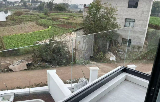 ألومنيوم متعددة الاستخدامات U قناة الزجاج الحاجز الداخلي الزجاج الألومنيوم الرصيف