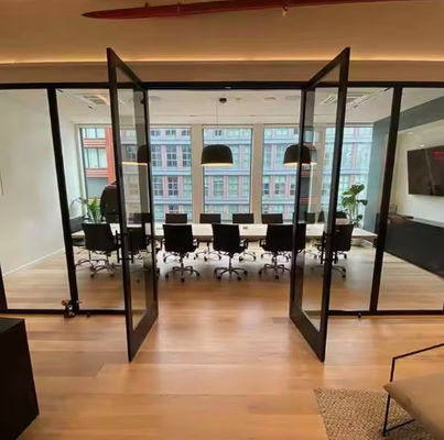 مدخل الباب المتحرك من الألومنيوم المقاوم للتآكل الباب المزود بالزجاج من الألومنيوم