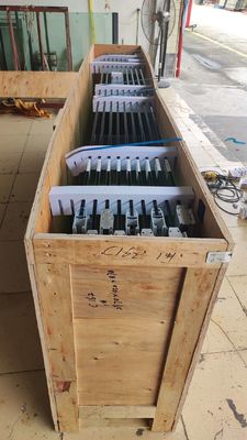 مقاومة للتآكل الألومنيوم الباب المطوي الساخن كسر الحرارية