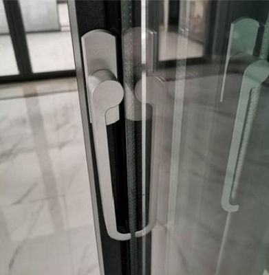 مقاومة للتآكل الألومنيوم الباب المطوي الساخن كسر الحرارية