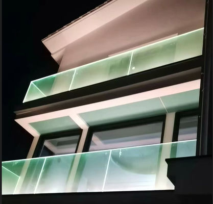 ألومنيوم خارجي U قناة الزجاج الحاجز خفيفة الوزن مع الضوء LED
