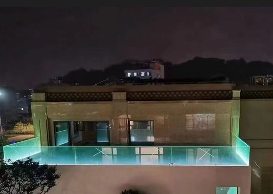 ألومنيوم خارجي U قناة الزجاج الحاجز خفيفة الوزن مع الضوء LED